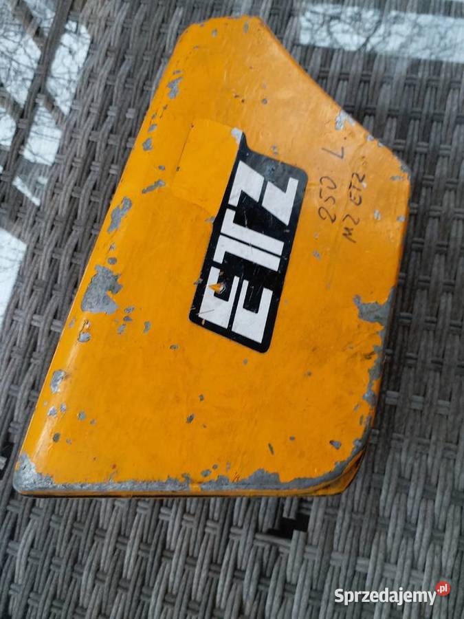 Pokrywa dekiel obudowa boczek Mz Etz 250