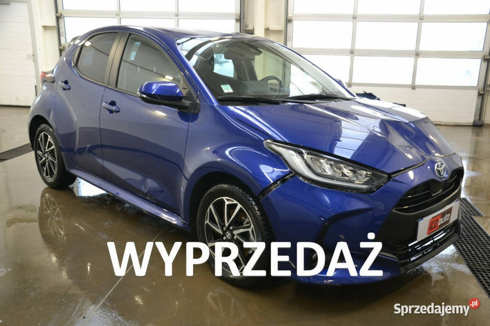 Toyota Yaris 15 benzyna 115 hybryda full led Kęty