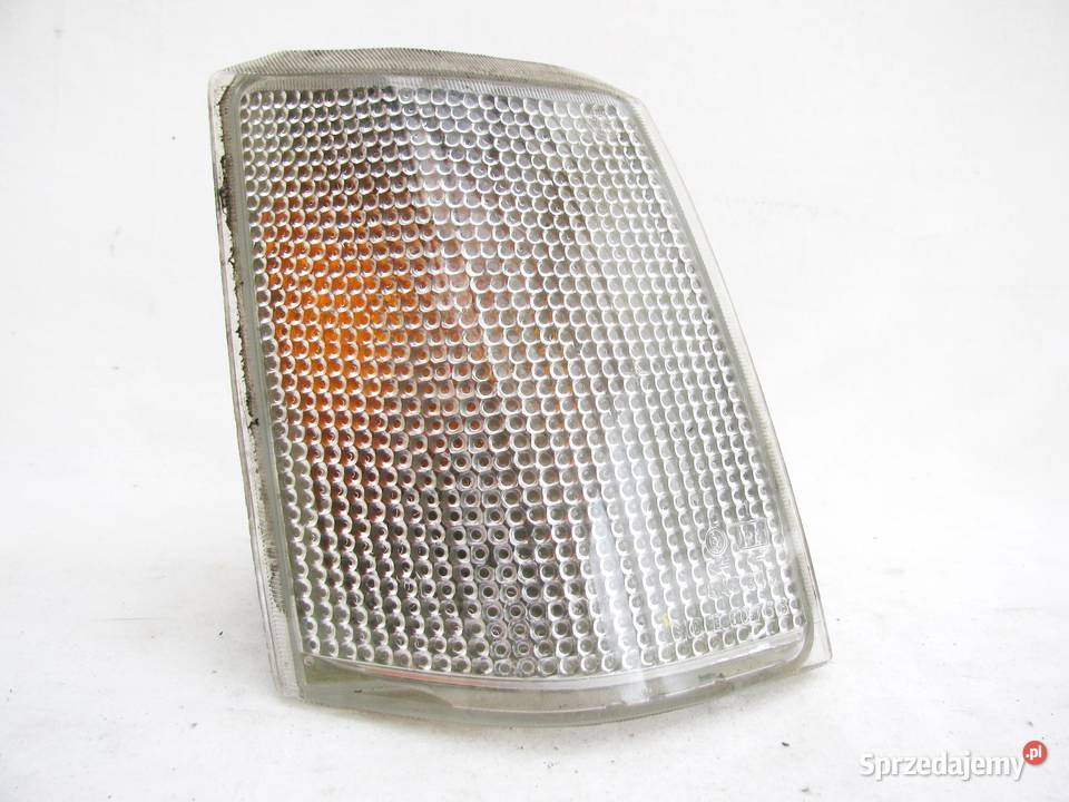 Kierunkowskaz prawy Renault 25 Szczecinek