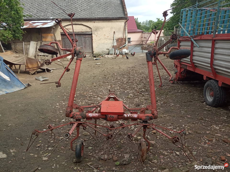 Roztrząsacz do siana sip nieuszkodzony Kazimierz sprzedam