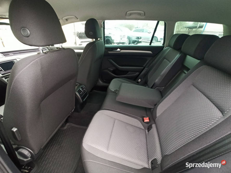 Volkswagen Passat Variant salon serwis II 150KM Rzeszów