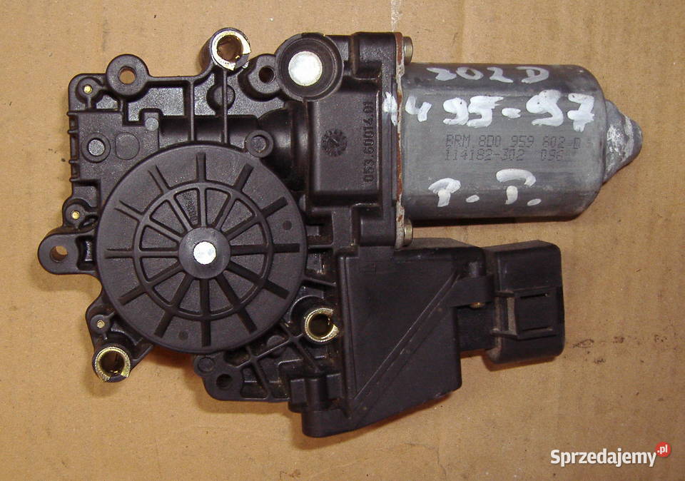 AUDI A4 B5 SILNIK PODNOSZENIA SZYBY 8D0959802D