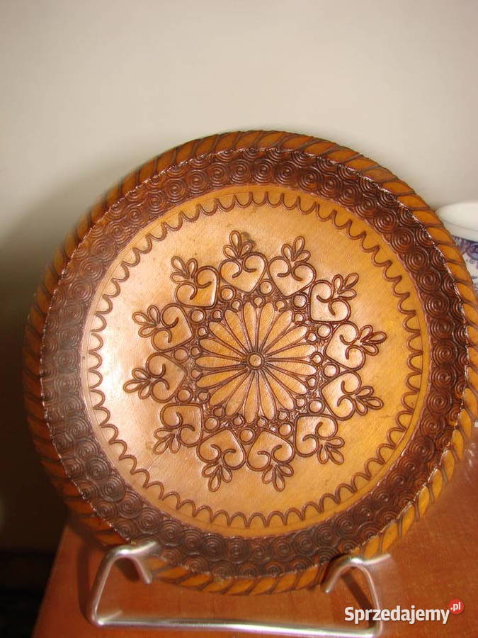 drewniany talerzyk dekoracyjny PRL Pruszcz Gdański