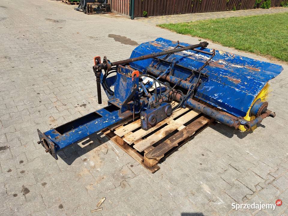 Zamiatarka na ciagnik Epoke 220 Piecewo