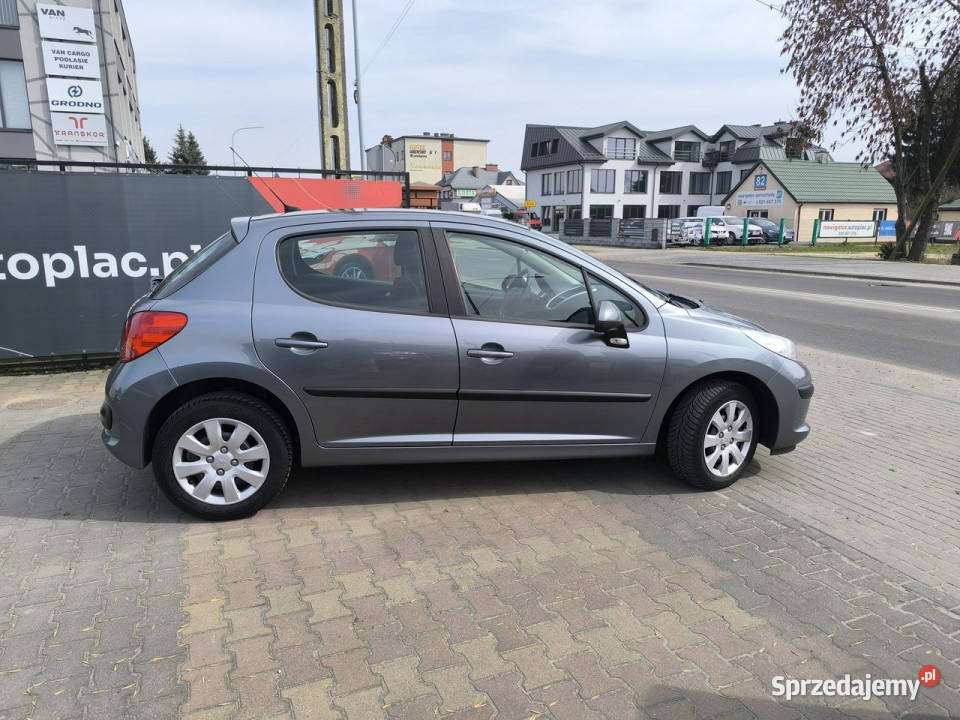 Peugeot 207 14i 16V 95 Klimatyzacja możliwa zamiana 207 lubelskie sprzedam