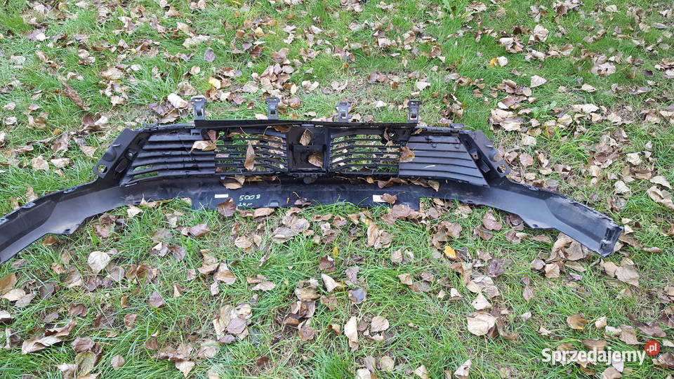 peugeot 5008 2024r dolna cześć zderzaka przód wielkopolskie Ostrów Wielkopolski