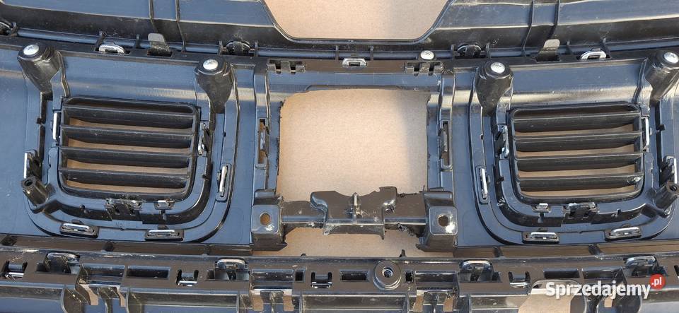 SUZUKI IGNIS III LIFT GRILL ATRAPA CHROM osobowe Atrapy Bieleń