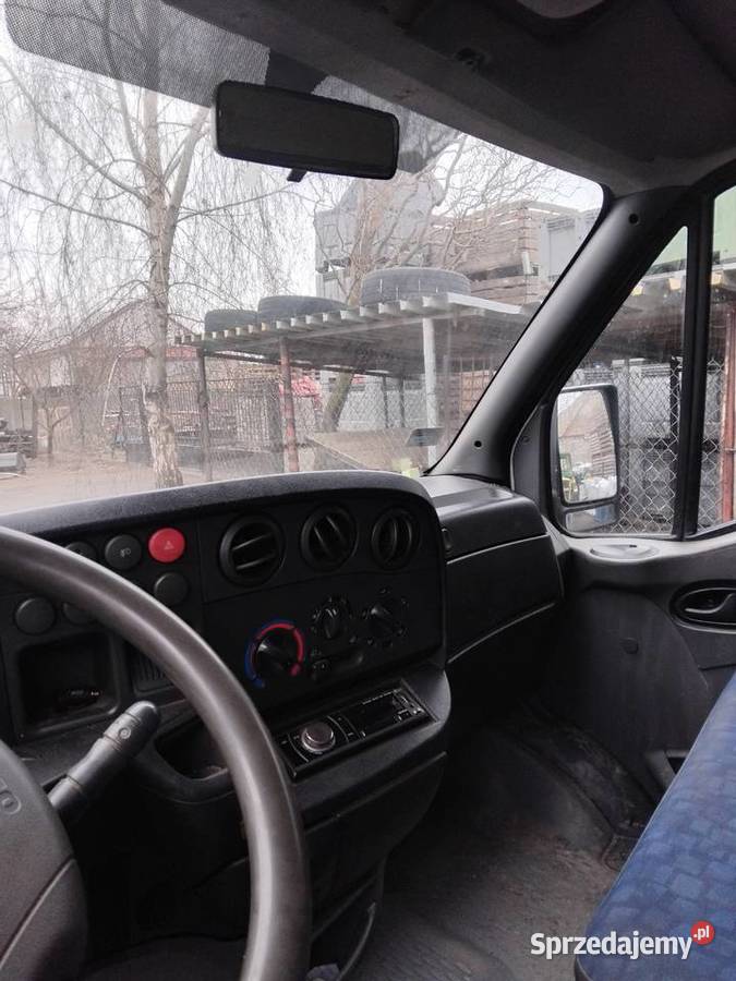 Sprzedam Iveco Daily 35C13 Chłodnia manualna