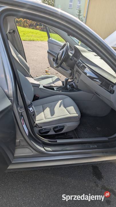 BMW 318i E90 LCI 2009 143 Manual 285 000 Olsztyn sprzedam