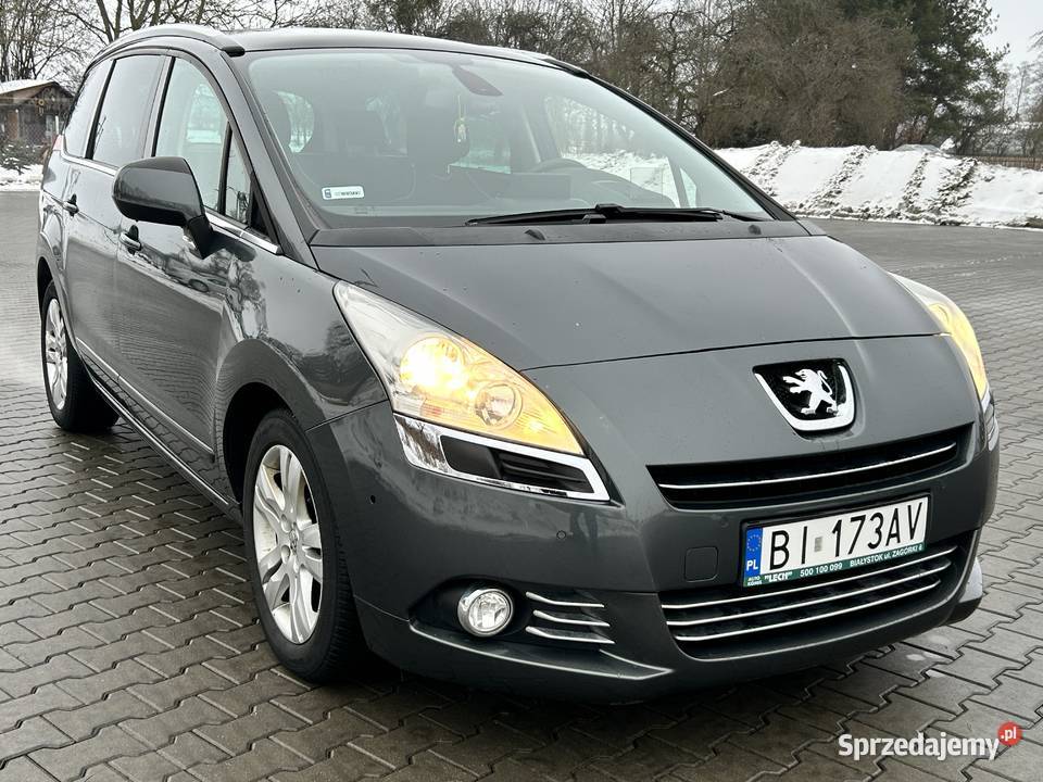 Peugeot 5008 16L 2011r 7 miejsc panorama HeadUp MP3 Łomża sprzedam