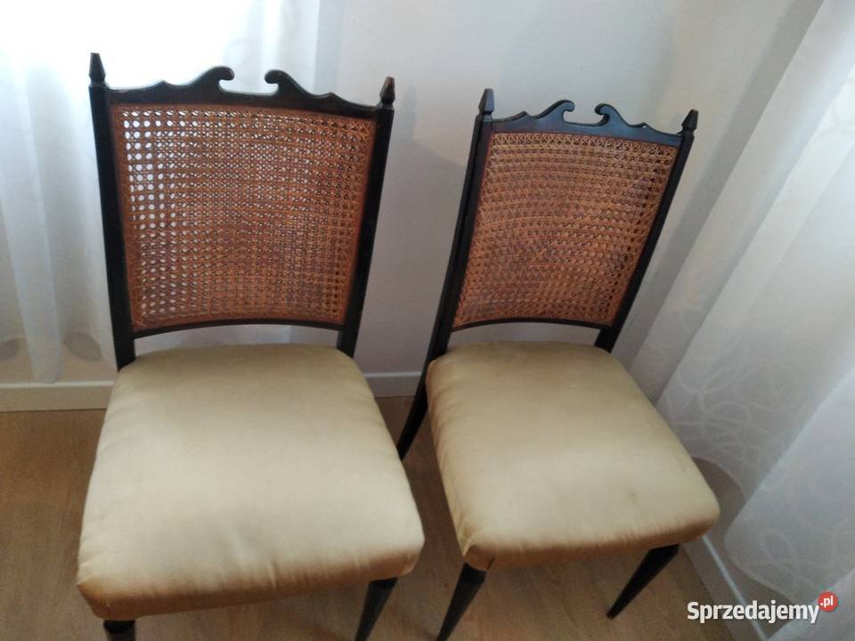 Dwa krzesła vintage