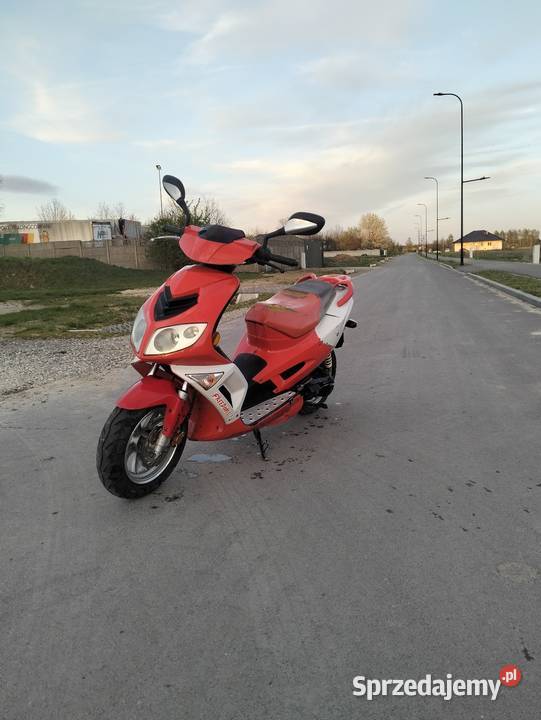 Sprzedam skuter Romet 717 Lechów