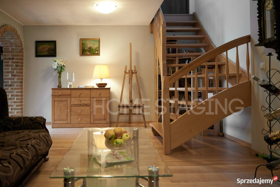 Lokal użytkowy z domem i ogrodem Ilość pomieszczeń 8 Lokale użytkowe Leszno