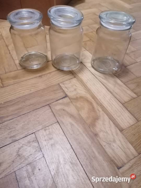 Szklane pojemniki z zamknięciem