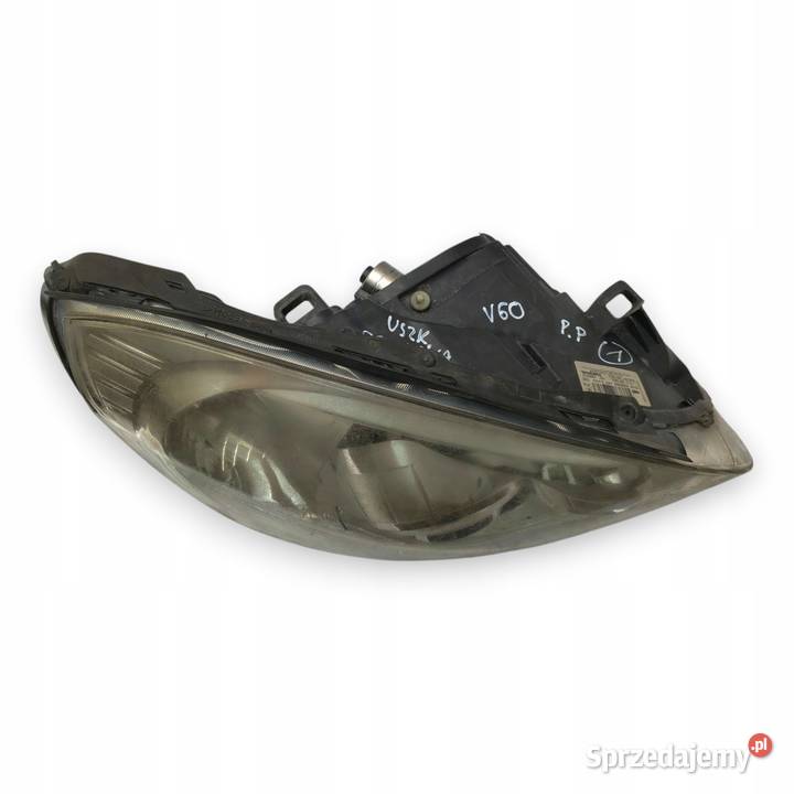 LAMPA PRAWA Volvo S60 II V60 XENON 20102013 osobowe Lampy przednie Chełm sprzedam