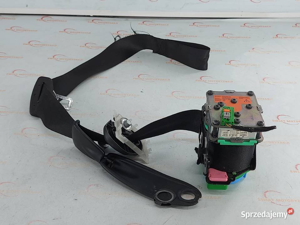 MERCEDES CLC 10r pas bezpieczeństwa prawy przód Kielce