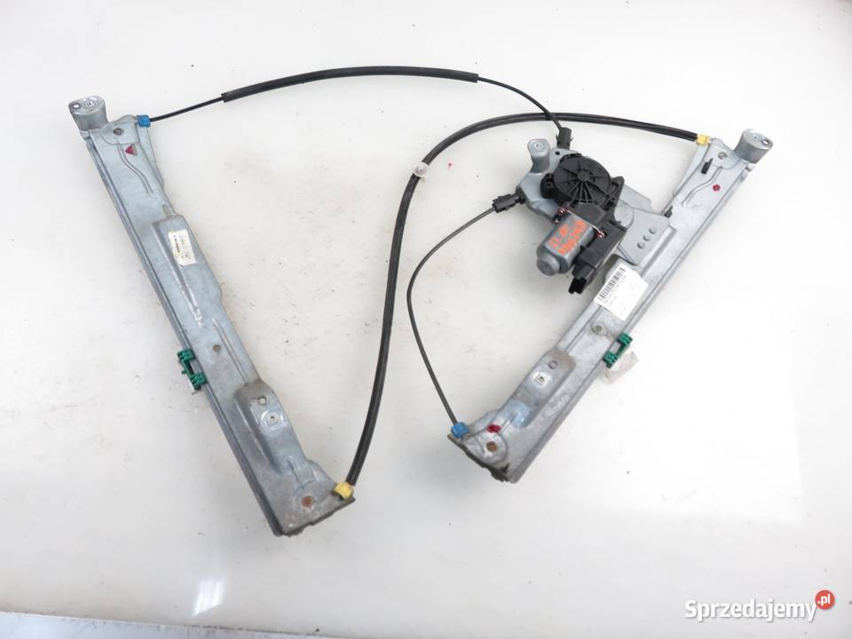 PODNOŚNIK SZYBY LEWY 3D CLIO III 8200826168B osobowe Części samochodowe