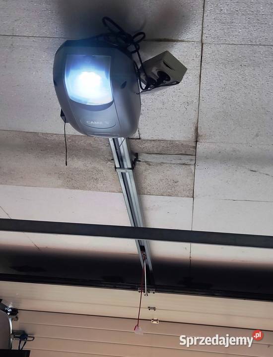 Montaż automatyki do bramy garażowej Pozostałe usługi Wojkowice