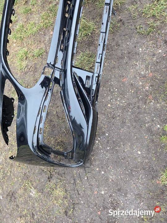 Zderzak przód przedni Mercedes W236 Line
