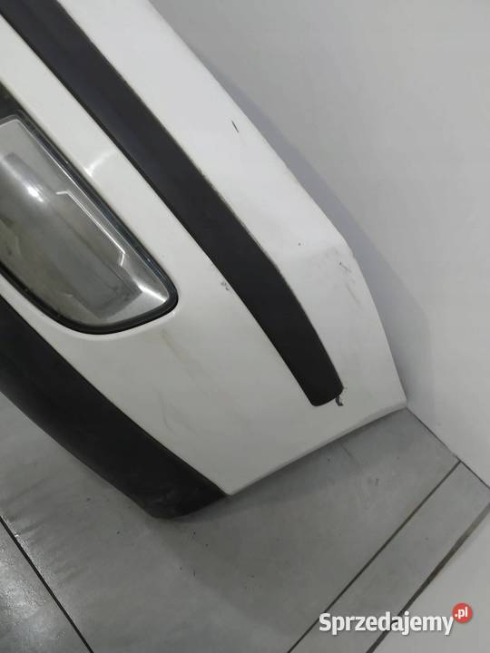 ZDERZAK PRZÓD BIAŁY PRZED LIFT Skoda Octavia II Rok produkcji 2008