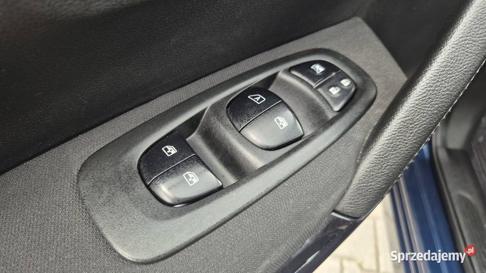 KADJAR 12 131 opłacony bezwypadkowy światła przeciwmgielne Kadjar