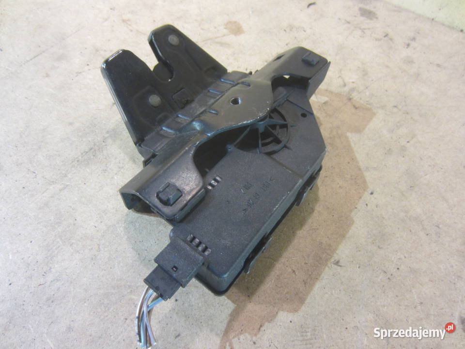 zamek klapy bagażnika bmw e46 8196401 Szczecin