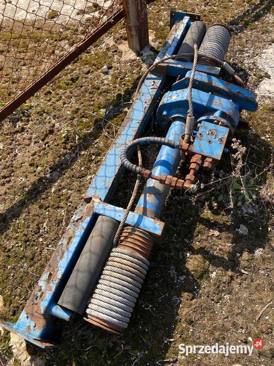 Wyciągarka 6000 6 ton rozłączany napęd świętokrzyskie Wola Murowana