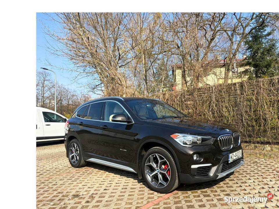 Śliczne auto z małym przebiegiem kamera cofania