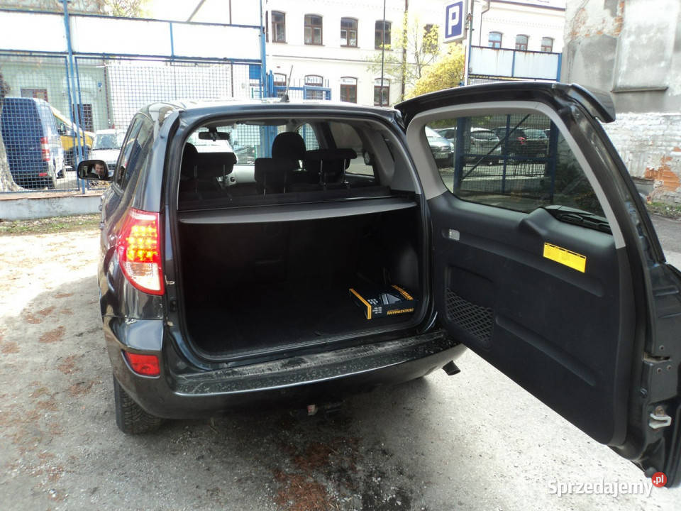 Toyota RAV4 sprzedam ładną TOYOTE raf 4 20 B 150 lakier metallic Lublin