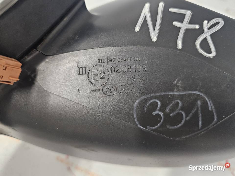 PEUGEOT 3008 I 11r Lusterko prawe 62pin 8pin Kielce