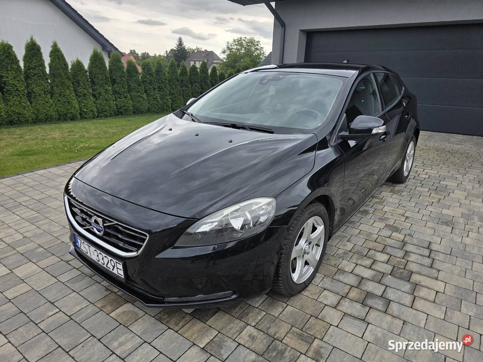 Volvo V40 RDesign D4 Panoramadach Hak Suchań