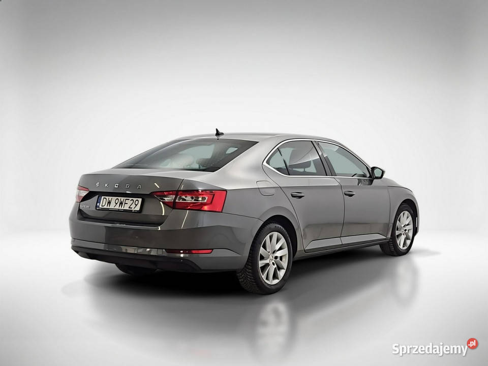 koda Superb 20 TDI SCR Ambition DSG Z Polskiego autoalarm Warszawa