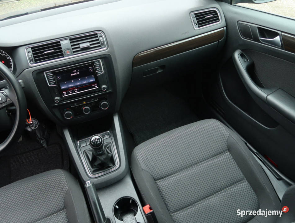 VW Jetta 14 TSI Piaseczno
