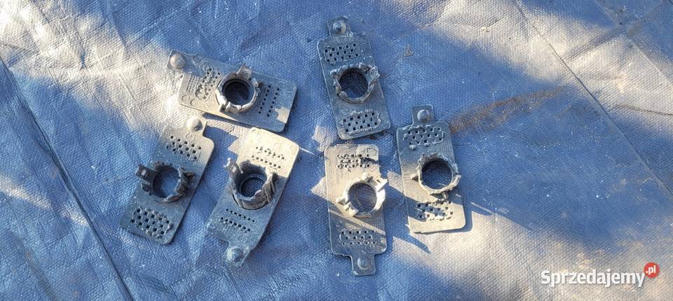 RENAULT TALISMAN SEDAN 15 UCHWYT KOSZYK PDC