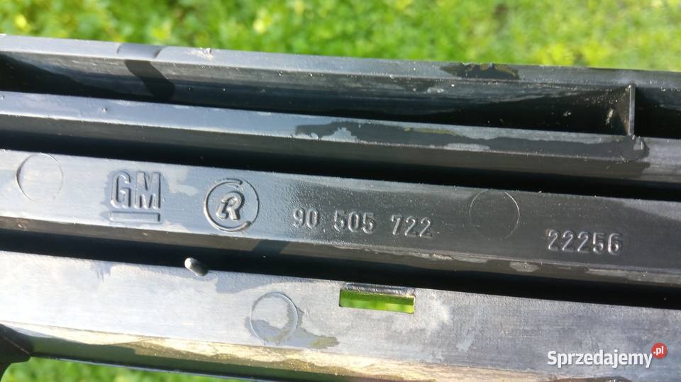 Grill antrapa zderzaka opel Vectra B Posługowo