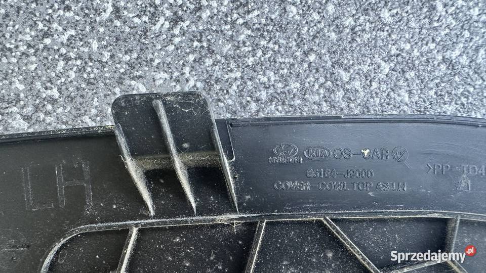 Hyundai Kona Zaślepka Lewa Podszybie 86164J9000 Rok produkcji 2019 Radziszów sprzedam