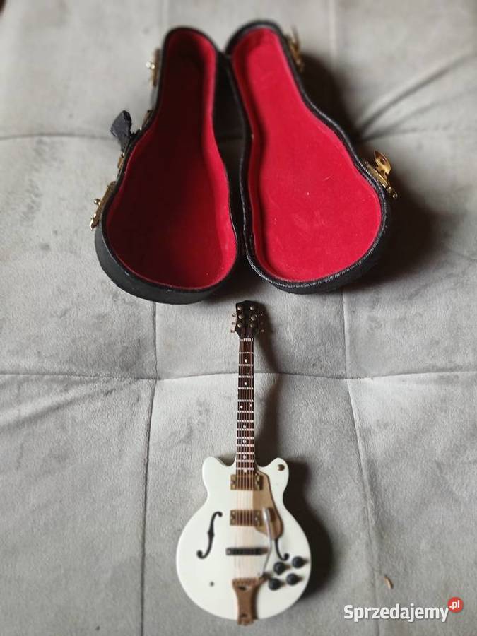 Miniaturowa gitara