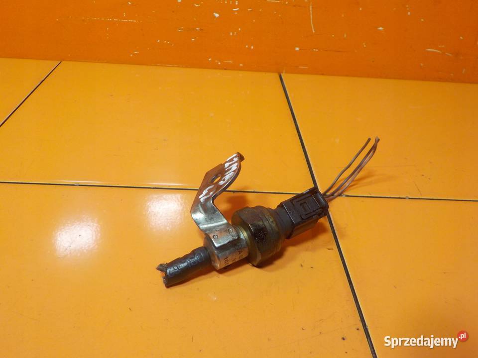 MERCEDES E W212 CLS 22 CDI 13r czujnik Suków