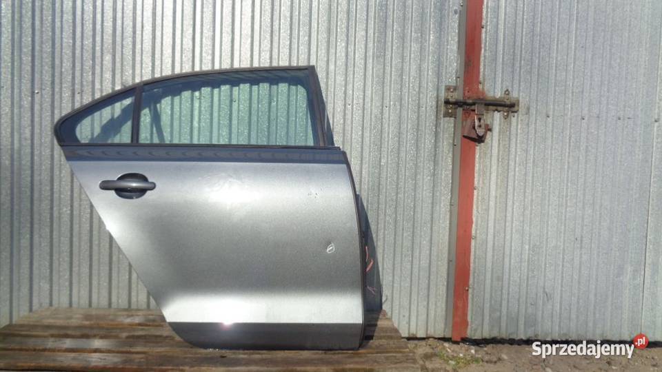DRZWI PRAWE TYŁ VW JETTA VI 5C LD7X 1018 osobowe Rakoniewice