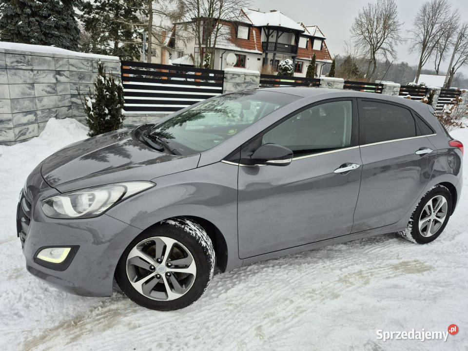 Hyundai i30 16 benzyna navi kamera led lift II wspomaganie kierownicy Drelów