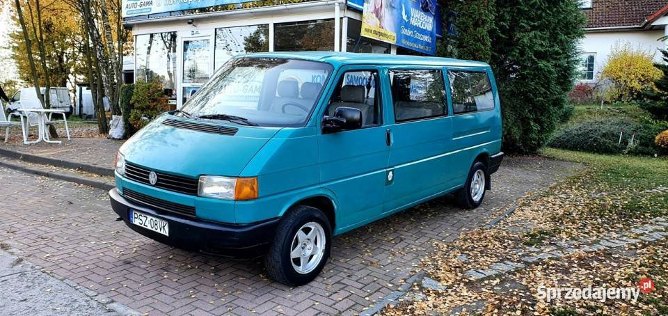 Volkswagen Transporter 19D Long 9 osobowy Ladny wspomaganie kierownicy Chodzież