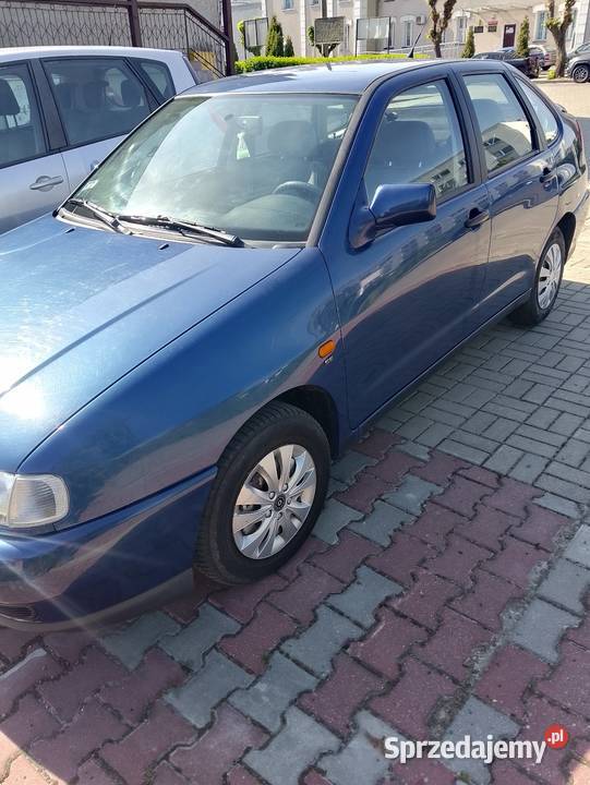 Seat cordoba 16 b nieuszkodzony