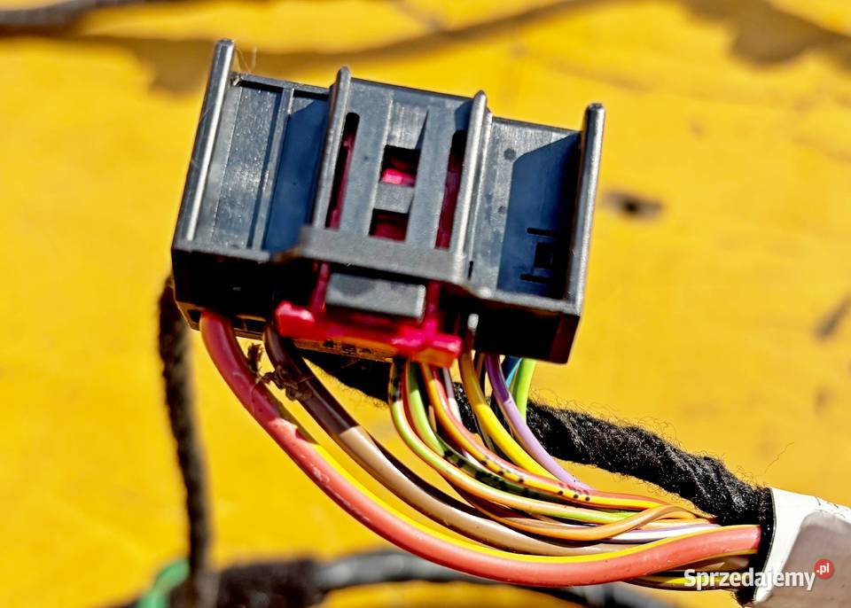WIĄZKA ELEKTRYCZNA DRZWI LEWY PRZÓD 5M1971120P Radom