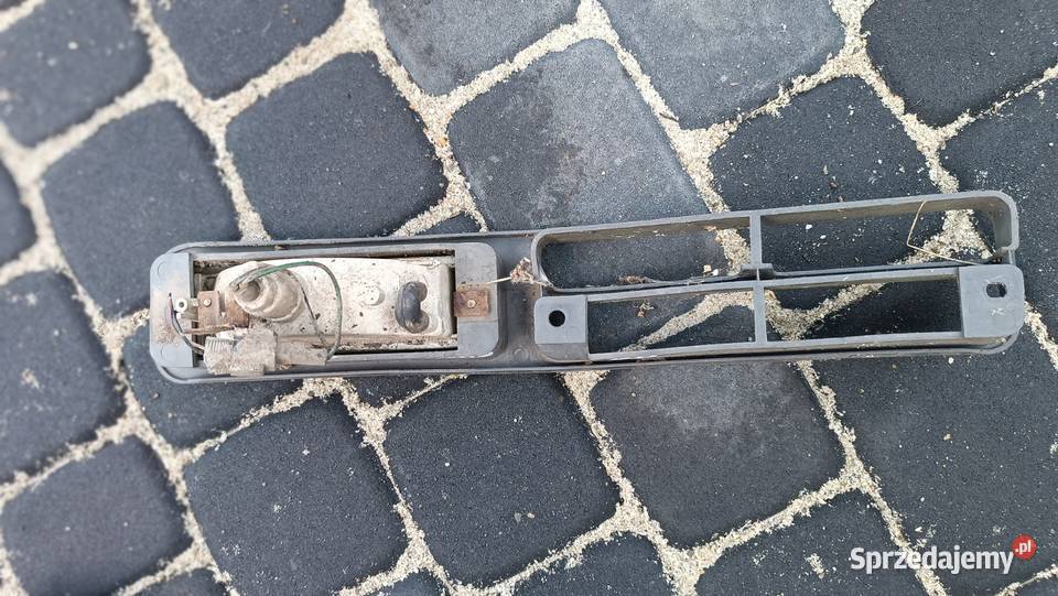 21223598 kierunkowskaz prawy przedni kratka Radłów
