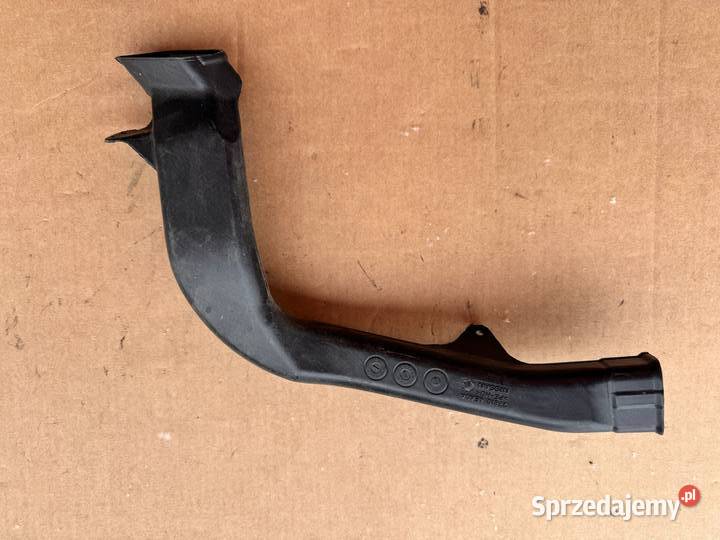 Kanał powietrza prawy przód deski Nissan Qashqai osobowe Brzesko