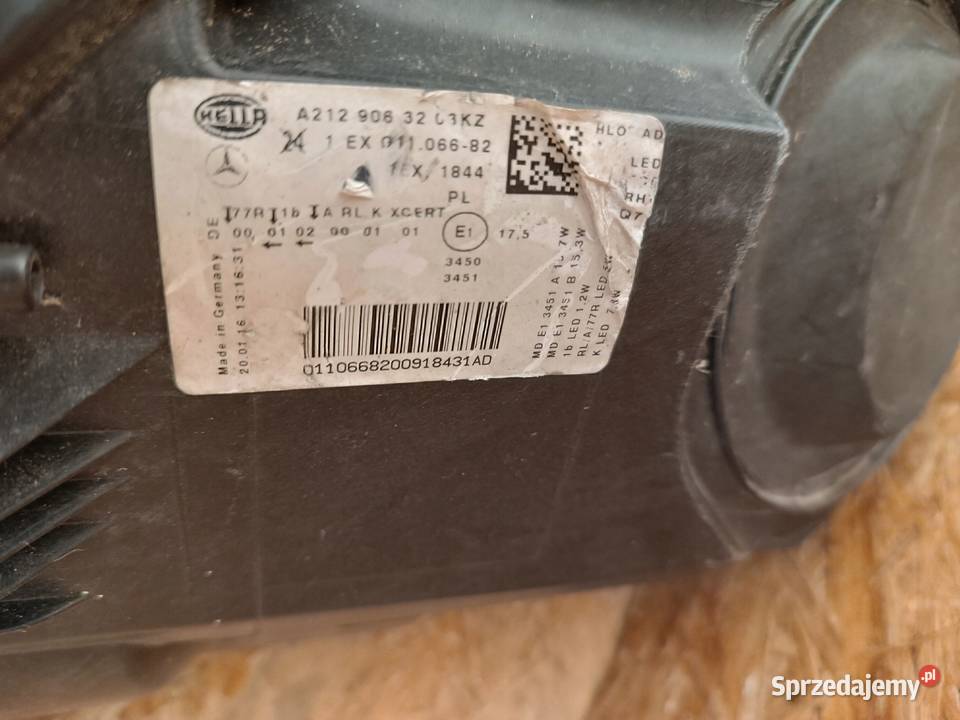 LAMPA PRAWY PRZÓD EU REFLEKTOR LED MERCEDES E Nowy Tomyśl