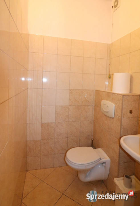 Lokal Janki 200m2 magazyn