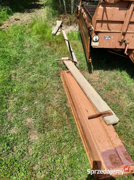 Rozrzutnik obornika jednoosiowy 25t Warfama