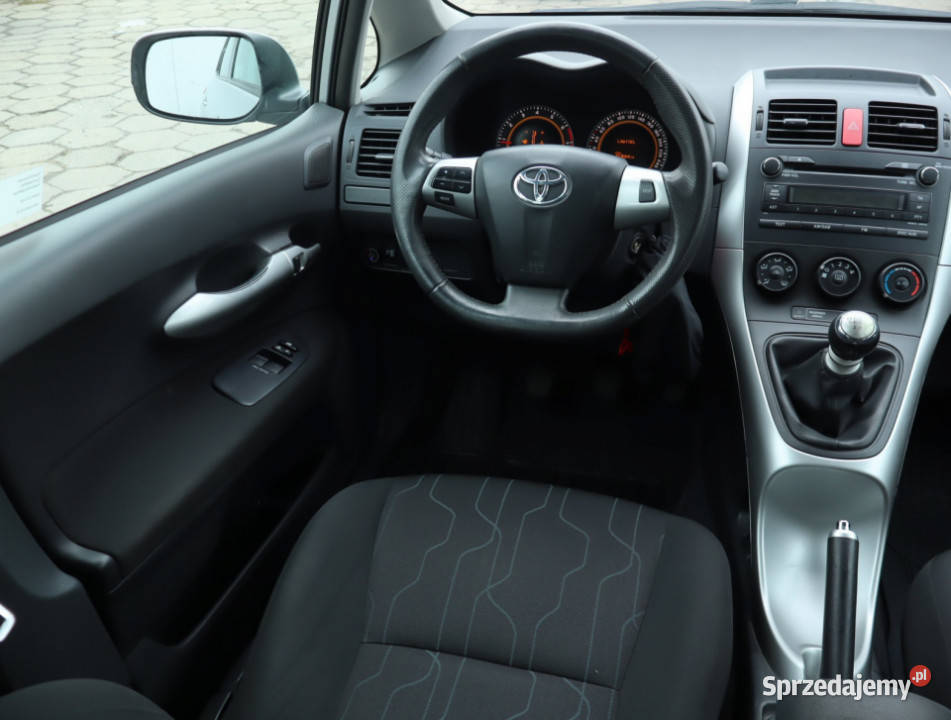 Toyota Auris 13 Dual VVTi 73KM Łódź
