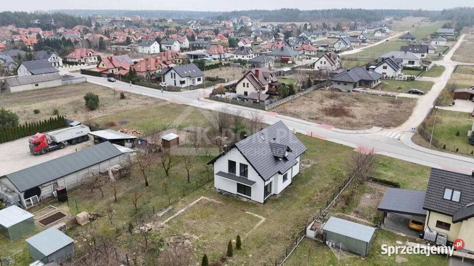 Dom 18396 m na działce 1089 m Kowala